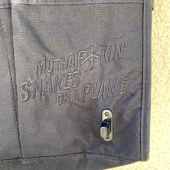 Snakes on a Plane Messenger Bag Movie Promo New Line Cinema - Picture 5 of 8